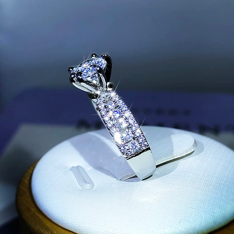 S925 Silver Luxury Sparkling Six-Claw White Zircon Ring