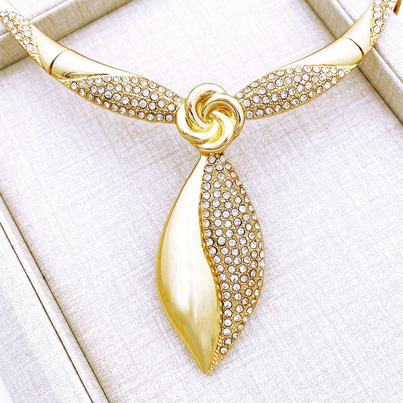 Gold-Tone Jewelry Set for Women – Luxury Dubai/Nigeria-Inspired Drop Pendant Necklace