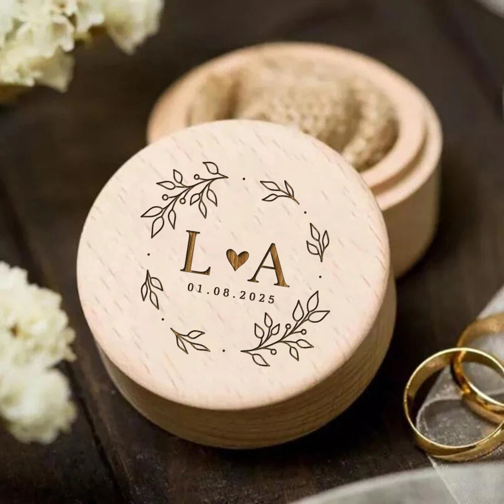 Personalized Natural wood - Round Ring Box