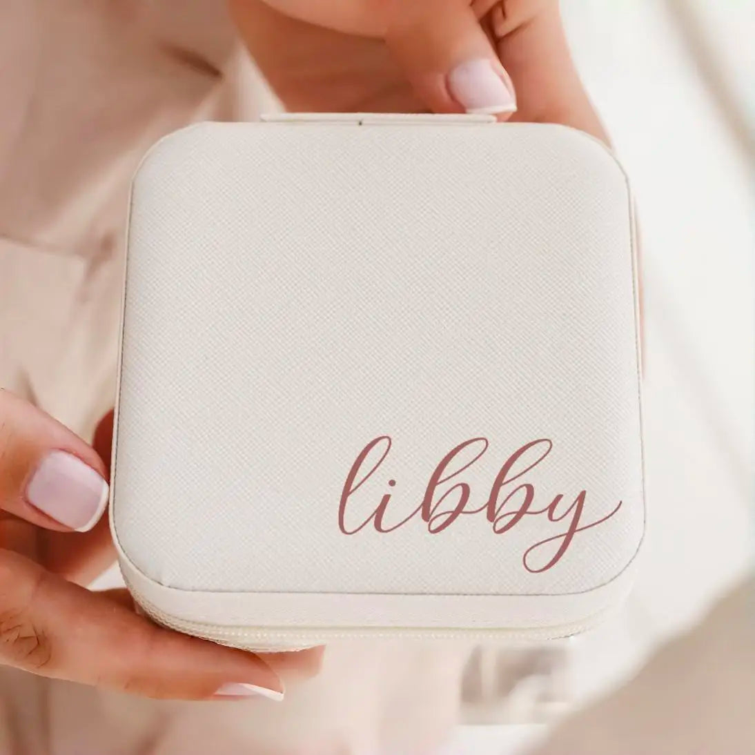 UNIQUEURA Personalised Jewellery Box For Girls