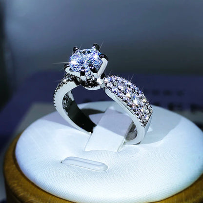 S925 Silver Luxury Sparkling Six-Claw White Zircon Ring
