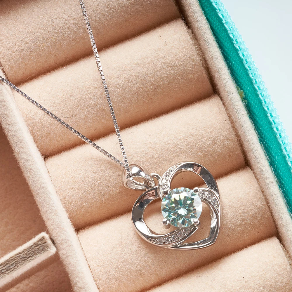 1 Carat Moissanite Pendant Necklace Silver Gold Color S925 Silver Jewelry