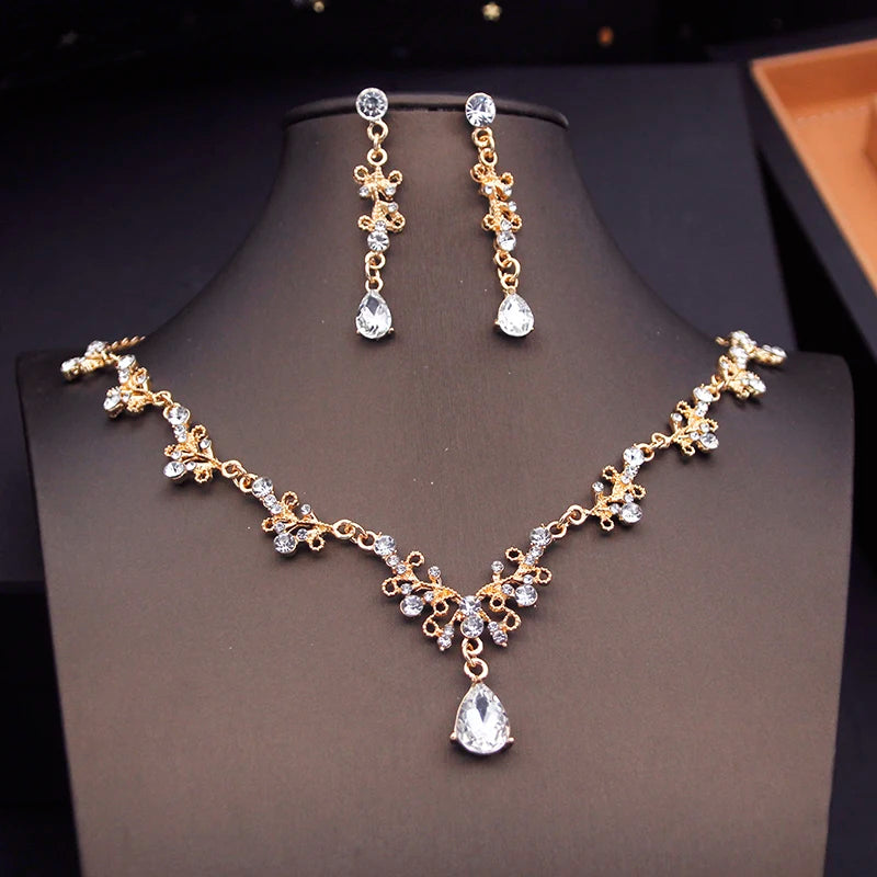 Green Crown Bridal Jewelry Set with Choker Necklace and Tiara for Weddings