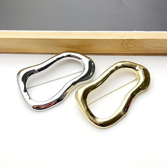 Exaggerated Irregular Oval Brooch Luxury Metal Pin for Women