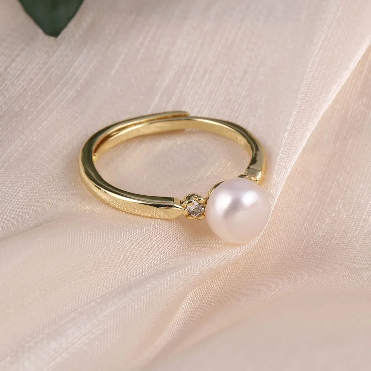 Natural Round Freshwater Pearl Cirque Ring – Adjustable DIY Jewelry