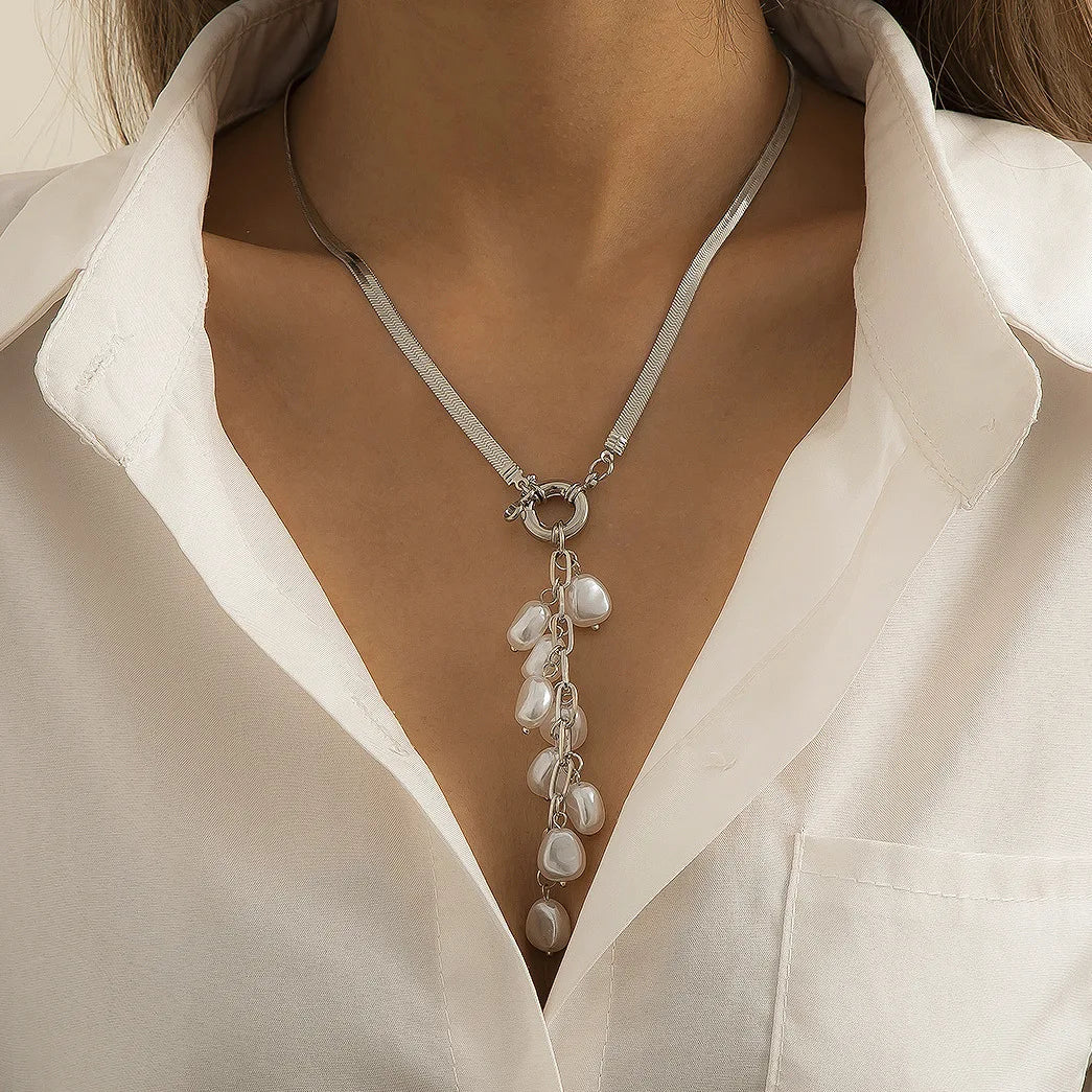 Baroque Palace Style Tassel Pearl Necklace for Women