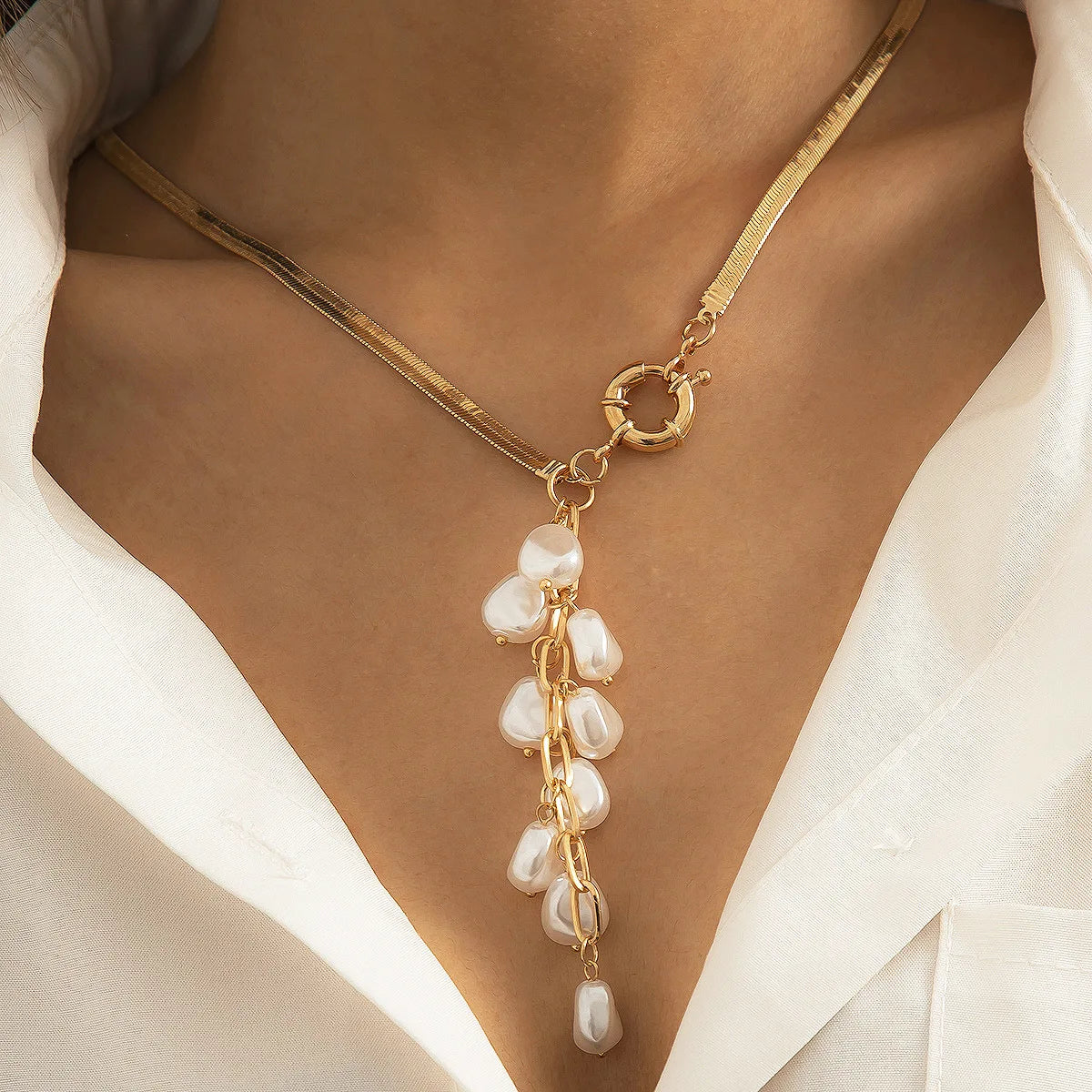 Baroque Palace Style Tassel Pearl Necklace for Women