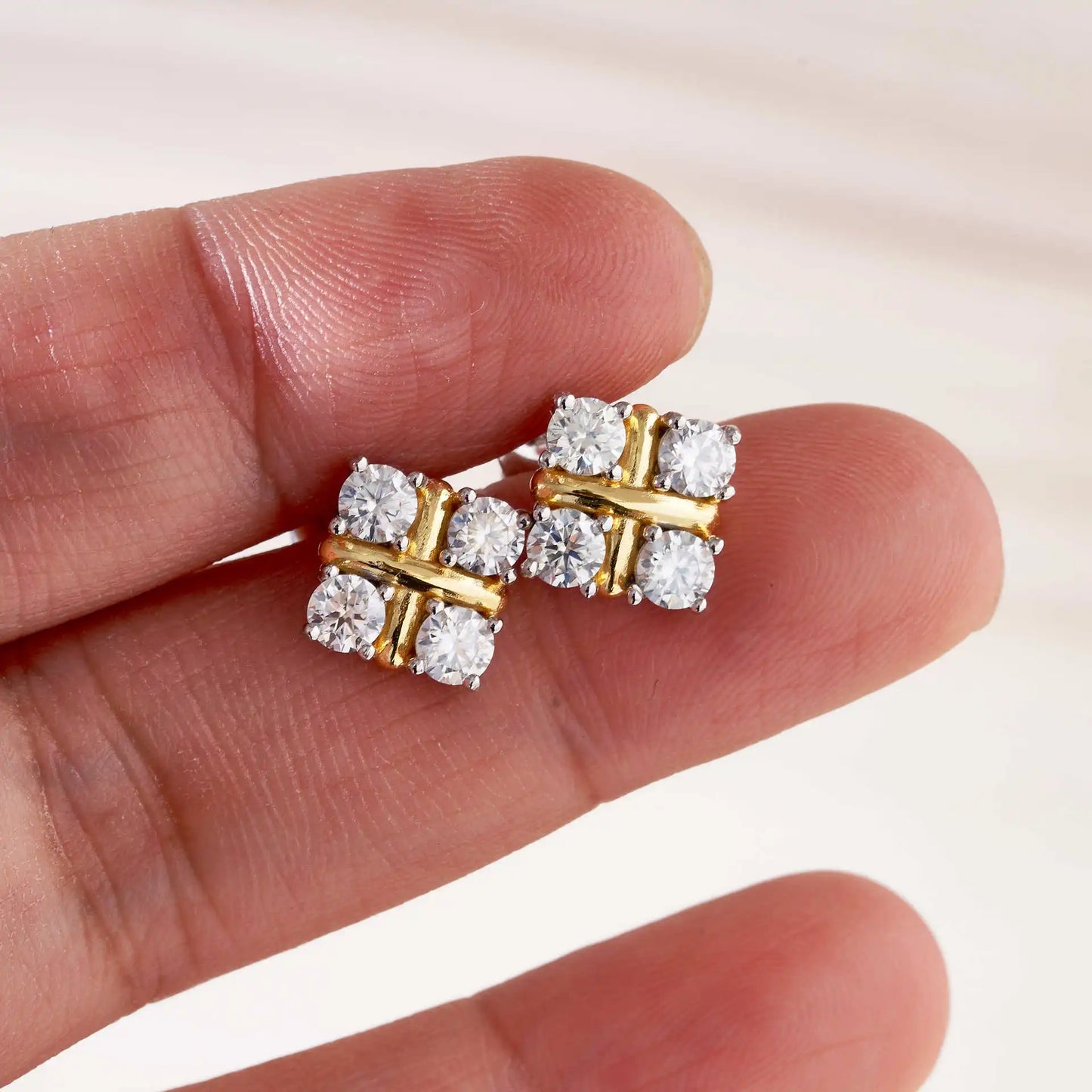 3MM 0.1ct Moissanite Stud Earrings (4pcs)  VVS1 GRA Certified, 925 Silver