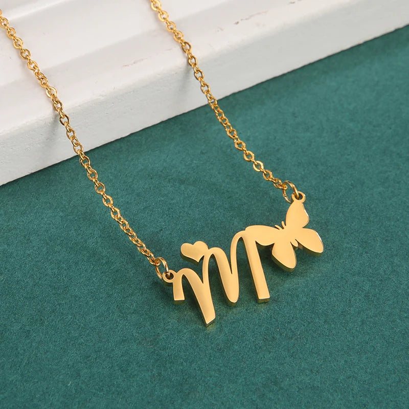 New Fashion 26 Initials Letter Pendant Butterfly Necklace