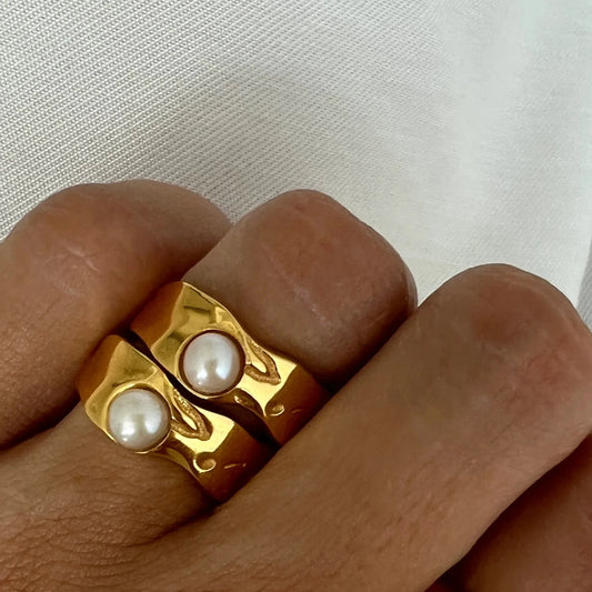 Stainless Steel Geometric Gold Ring with Imitation Pearls for Women
