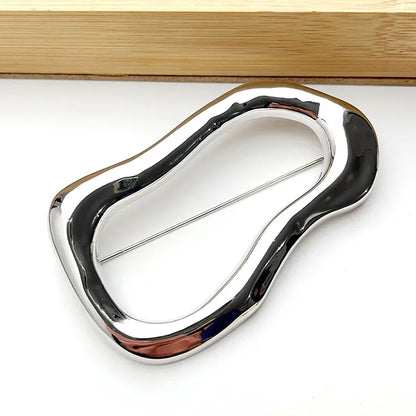 Exaggerated Irregular Oval Brooch Luxury Metal Pin for Women