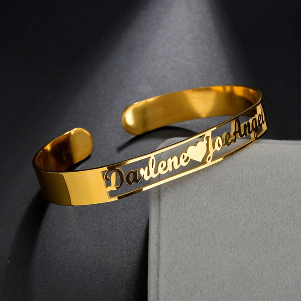 Customized Couple Name Bracelet/Personalized Name