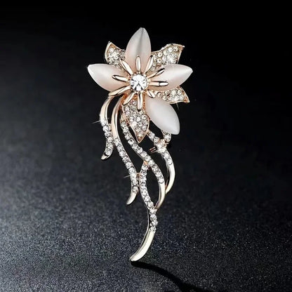 Luxury Snowflake Pearl Crystal Brooch For Women's Jewelry