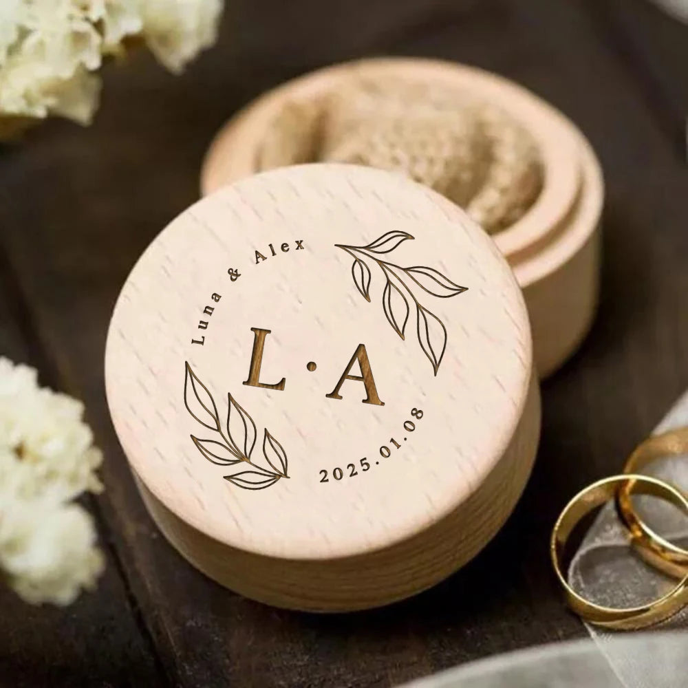 Personalized Natural wood - Round Ring Box