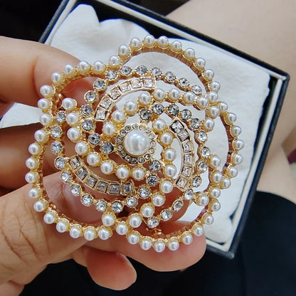 Classic Pearl Brooches for Women, Trendy Luxury Jewelry
