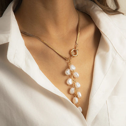 Baroque Palace Style Tassel Pearl Necklace for Women