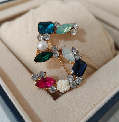 Classic Pearl Brooches for Women, Trendy Luxury Jewelry