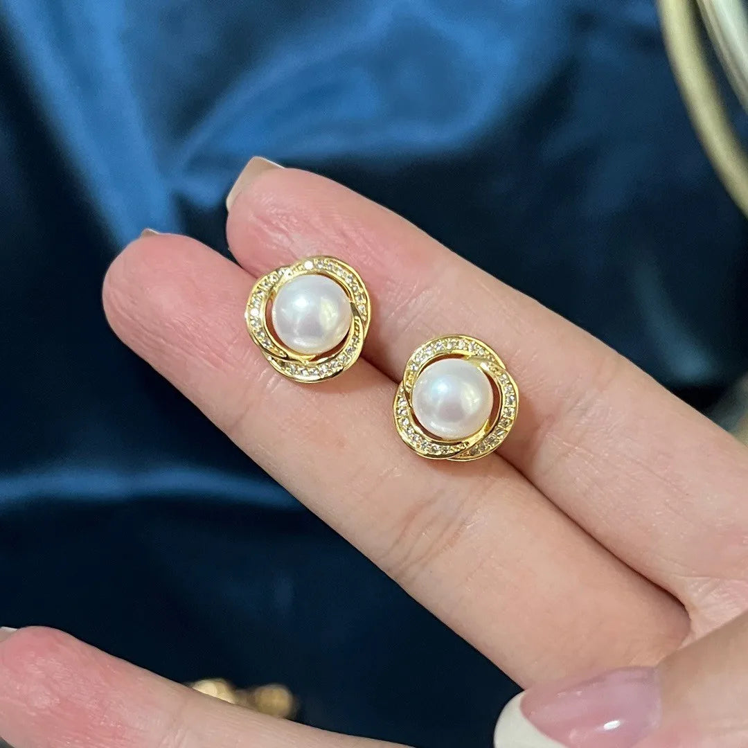 Clover Nest Design 14K Gold Filled Pearl Stud Earrings