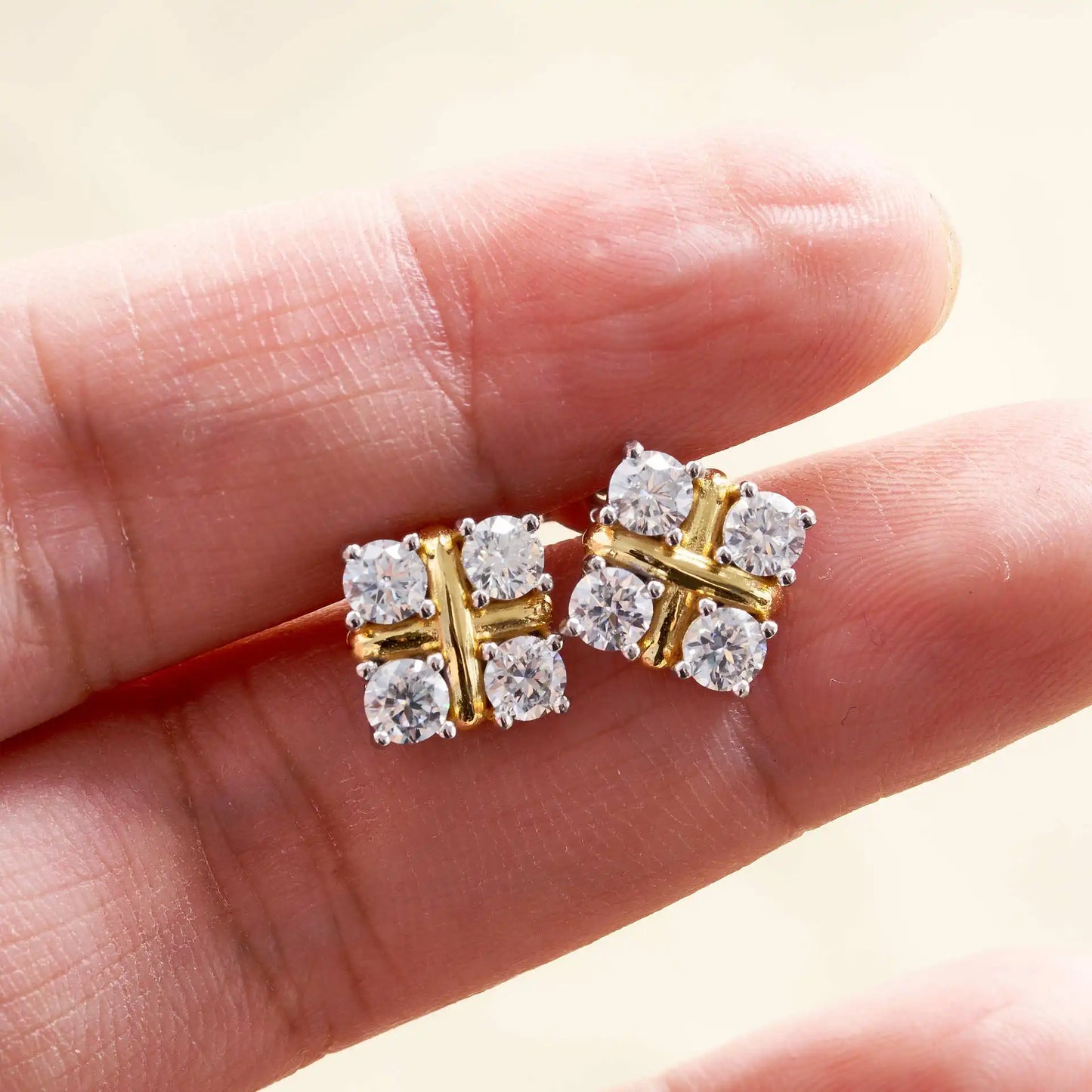 3MM 0.1ct Moissanite Stud Earrings (4pcs)  VVS1 GRA Certified, 925 Silver